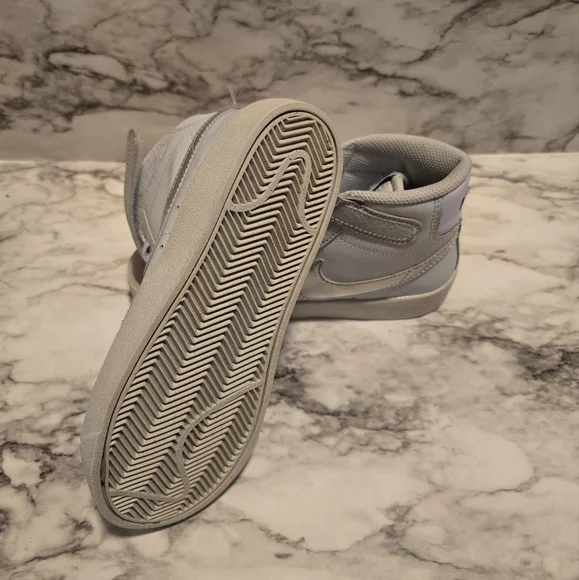 NikePre-School Blazer Mid '77 SIZE 1 - Picture 2 of 8